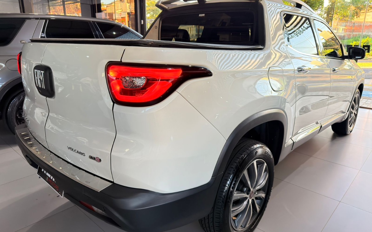 imagem-https://www.socarrao.com.br/sc-vehicle-images-prod/1239421/1778159391251-NjE4ODMyYjktNDQ2MC00ODEyLWI3YmMtNjY5OTFhMGZiZjdiLmpwZWc.jpeg