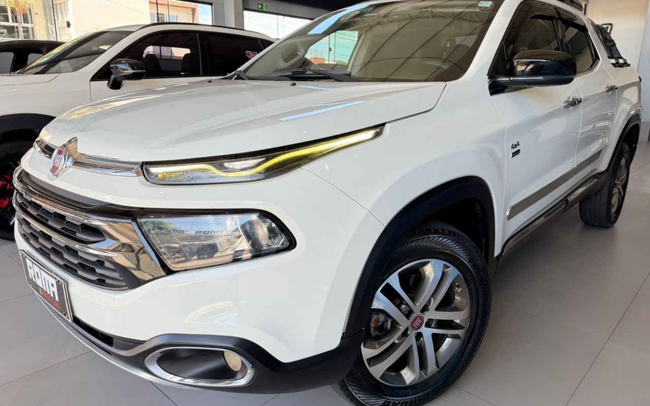 Fiat Toro Volcano 2.0 16V 4x4 TB Diesel Aut. na cor Branco em Maringá / PR - 1239443