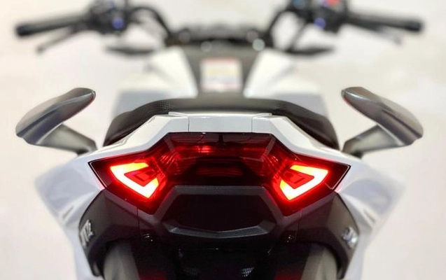 imagem-https://www.socarrao.com.br/sc-vehicle-images-prod/1240596/1783719450338-8053940_4_B_c720d83f39.jpeg