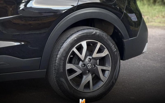 imagem-https://www.socarrao.com.br/sc-vehicle-images-prod/1240632/1788980879101-8059060_9_B_60a5d6efc6.jpeg