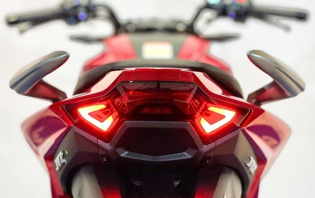 imagem-https://www.socarrao.com.br/sc-vehicle-images-prod/1240832/1787407980154-8053939_9_B_4d4e26f9b3.jpeg