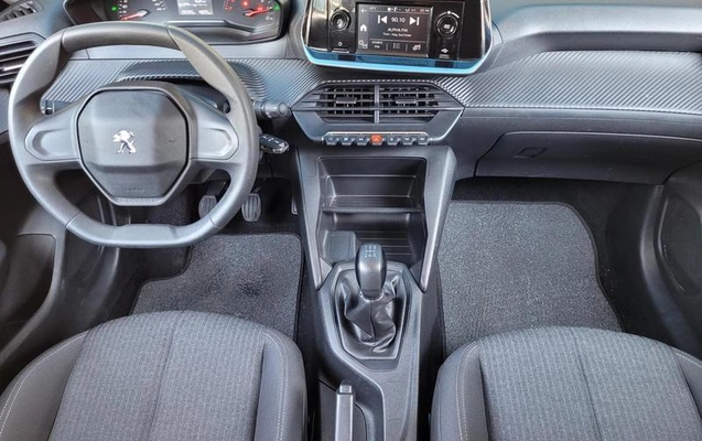 imagem-https://www.socarrao.com.br/sc-vehicle-images-prod/1240994/1788294574756-8064363_14_B_fdd31067c0.jpeg
