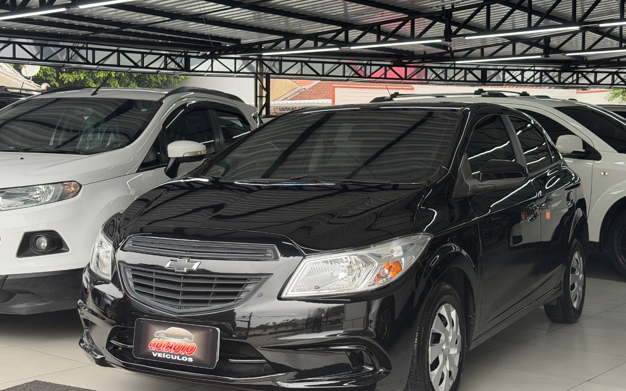 Chevrolet Onix 2018 Preto — foto 1 de 3