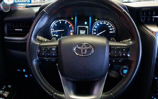 imagem-https://www.socarrao.com.br/sc-vehicle-images-prod/1242059/1789480469190-8055175_13_B_e95da0d6f8.jpeg