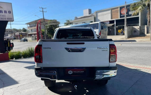 imagem-https://www.socarrao.com.br/sc-vehicle-images-prod/1242348/1778164413863-9d08cd0cae7d479c85ddf0fa9800aa94_1778164309326.jpeg