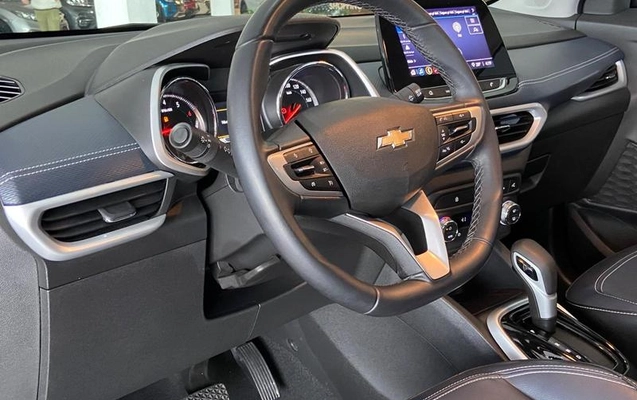 imagem-https://www.socarrao.com.br/sc-vehicle-images-prod/1244168/1785767169453-8062380_17_B_9a5ac0b0a2.jpeg
