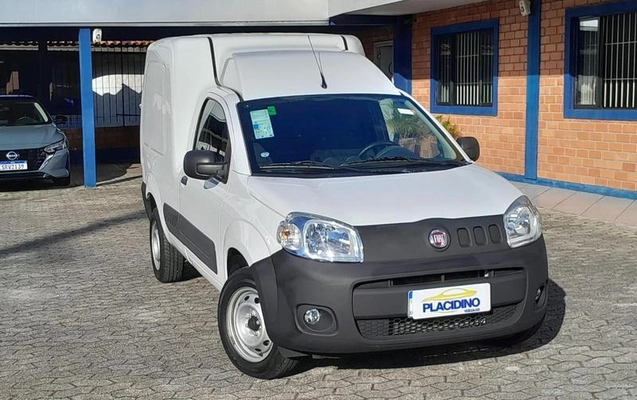 imagem-https://www.socarrao.com.br/sc-vehicle-images-prod/1244835/1789668232431-8065038_1_B_b3cf4cd217.jpeg