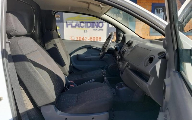 imagem-https://www.socarrao.com.br/sc-vehicle-images-prod/1244835/1789668232439-8065038_11_B_8900e8371d.jpeg