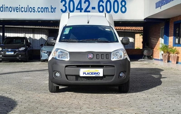 imagem-https://www.socarrao.com.br/sc-vehicle-images-prod/1244835/1789668232442-8065038_13_B_b4127fd188.jpeg