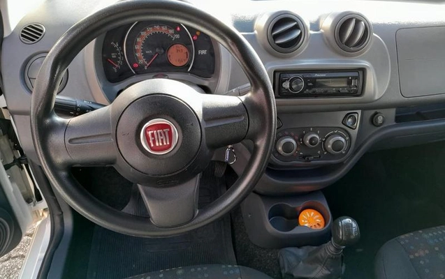imagem-https://www.socarrao.com.br/sc-vehicle-images-prod/1244835/1789668232446-8065038_15_B_a8acad0fe0.jpeg
