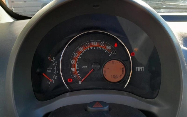 imagem-https://www.socarrao.com.br/sc-vehicle-images-prod/1244835/1789668232447-8065038_16_B_46da4fc4aa.jpeg