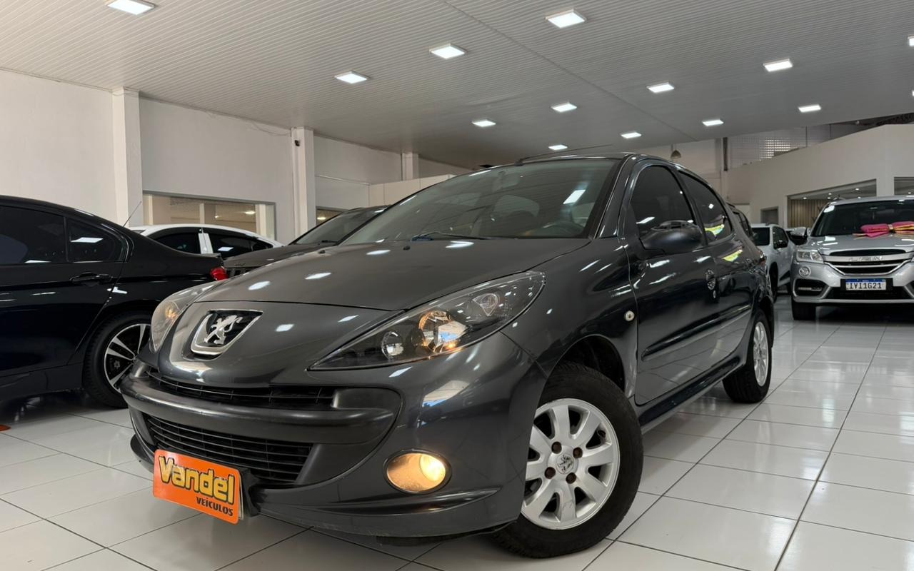 Peugeot 207 XR Sport 1.4 Flex 8V 5p na cor Cinza no Sapucaia do Sul / RS - 1248782
