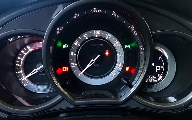 imagem-https://www.socarrao.com.br/sc-vehicle-images-prod/1250637/1778178716204-nsLYmYr07ESLDqkCjpg0htdSQpjLuYyi.jpg