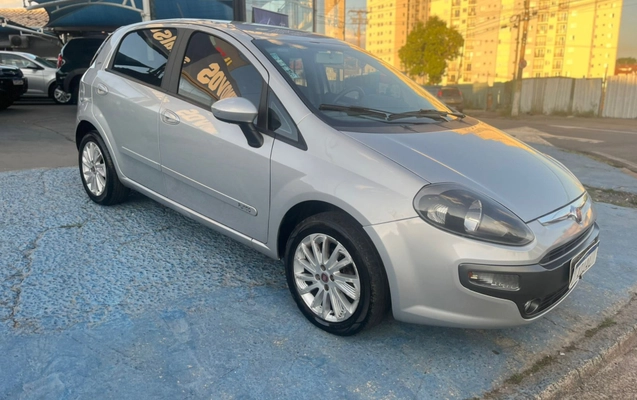 imagem-https://www.socarrao.com.br/sc-vehicle-images-prod/1250905/1789154855281-259f1cf5-50ba-4ba5-bf8c-e0d8f5c4eab9.jpg