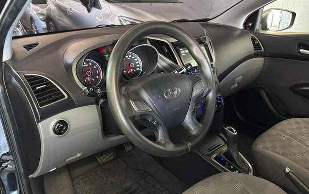 imagem-https://www.socarrao.com.br/sc-vehicle-images-prod/1250918/1788983317737-8064805_1_B_0302f357e2.jpeg