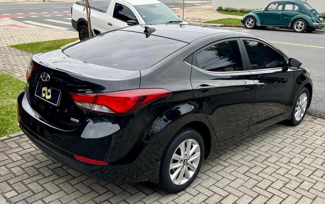 imagem-https://www.socarrao.com.br/sc-vehicle-images-prod/1251428/1781007552980-8062608_14_B_6a3e4c22cb.jpeg