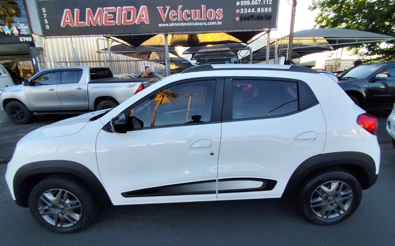 Renault Kwid Intense 1.0 Flex 12V 5p Mec. na cor Branco no Porto Alegre / RS - 1252005
