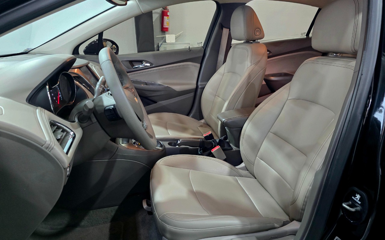 imagem-https://www.socarrao.com.br/sc-vehicle-images-prod/1252899/1778182463031-MjAyNjA0MjhfMTcxNjM5LmpwZw.jpg
