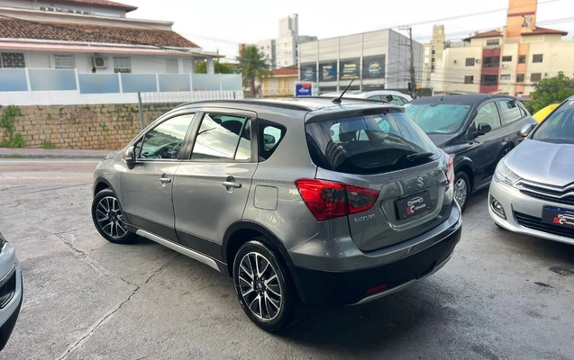 imagem-https://www.socarrao.com.br/sc-vehicle-images-prod/1253114/1789569013238-gb-2075987.jpeg