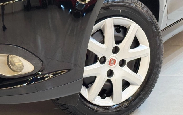 imagem-https://www.socarrao.com.br/sc-vehicle-images-prod/1253709/1778183753437-5_102818.jpg