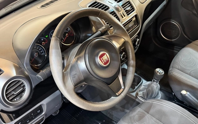 imagem-https://www.socarrao.com.br/sc-vehicle-images-prod/1253709/1778183753450-18_102818.jpg