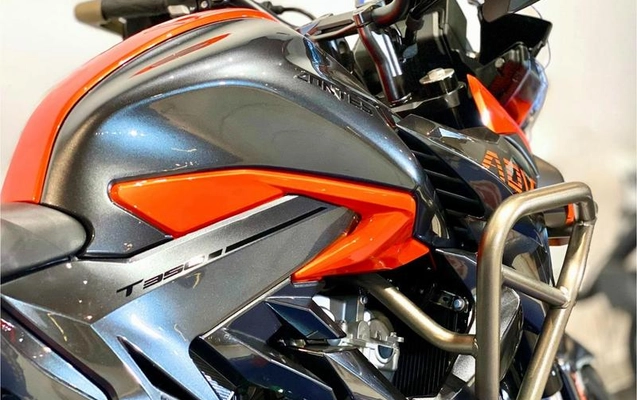 imagem-https://www.socarrao.com.br/sc-vehicle-images-prod/1254159/1781558269358-8053901_10_B_8d2e045187.jpeg