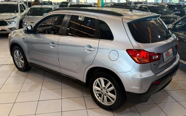 imagem-https://www.socarrao.com.br/sc-vehicle-images-prod/1255422/1784057524154-8025280_4_B_ecb56740d6.jpeg