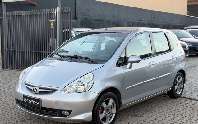 imagem-https://www.socarrao.com.br/sc-vehicle-images-prod/1256109/1778619491696-SU1HXzg0MzIuanBlZw.jpeg