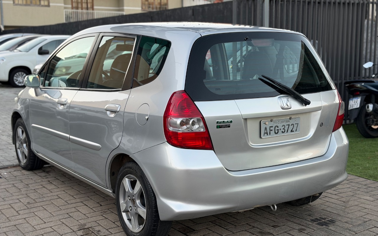imagem-https://www.socarrao.com.br/sc-vehicle-images-prod/1256109/1778619492112-SU1HXzg0NDAuanBlZw.jpeg
