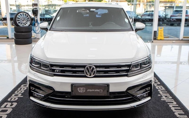 imagem-https://www.socarrao.com.br/sc-vehicle-images-prod/1256392/1788210275056-8067146_5_B_fa911f08e8.jpeg