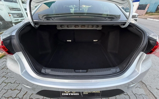 imagem-https://www.socarrao.com.br/sc-vehicle-images-prod/1256998/1778189014600-47a56e97-4a94-40fa-bf83-6f74011b4740.jpg