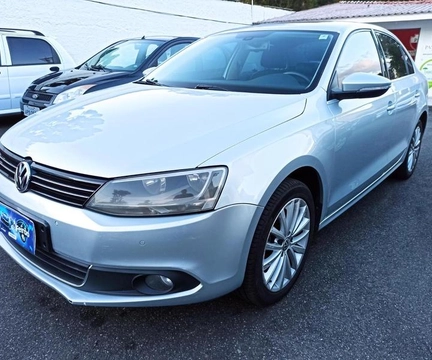 Volkswagen Jetta 2013 Prata — foto 1 de 3