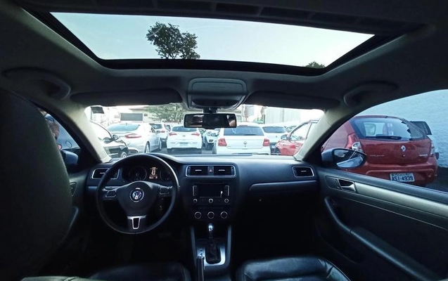 imagem-https://www.socarrao.com.br/sc-vehicle-images-prod/1258087/1790352485832-8067309_6_B_fd251a8c46.jpeg