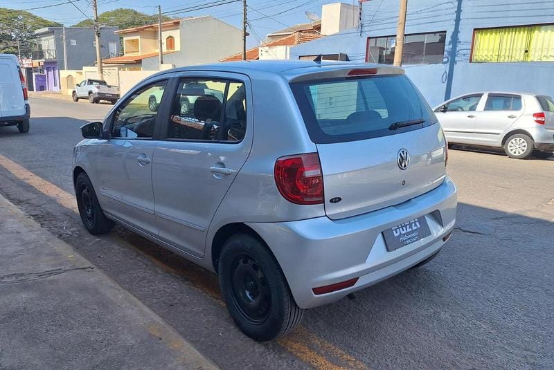 imagem-https://www.socarrao.com.br/sc-vehicle-images-prod/12588/1769987944627-6069957OR_1722342090_44_130.jpg