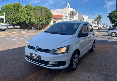 Volkswagen Fox 2015 Branco — foto 1 de 3