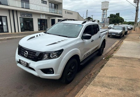 Nissan Frontier 2021 Branco — foto 1 de 3