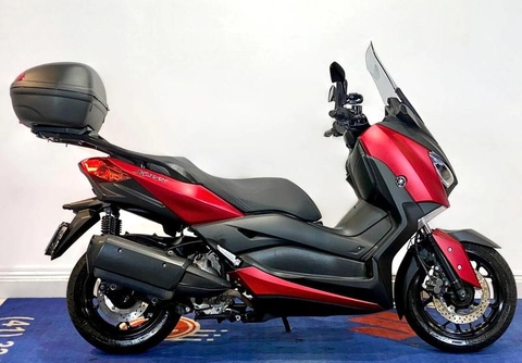 Yamaha XMAX 250 ABS 2021 Vermelho — foto 1 de 3