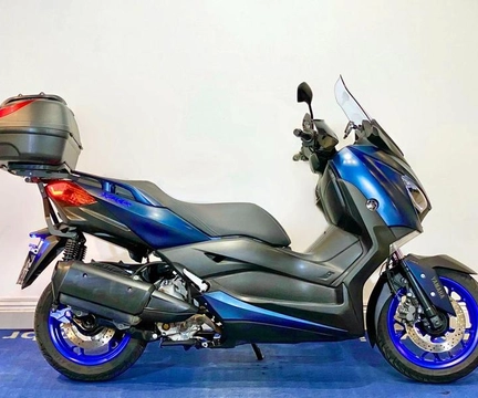 YAMAHA XMAX 250 ABS 2024 Azul — foto 1 de 3