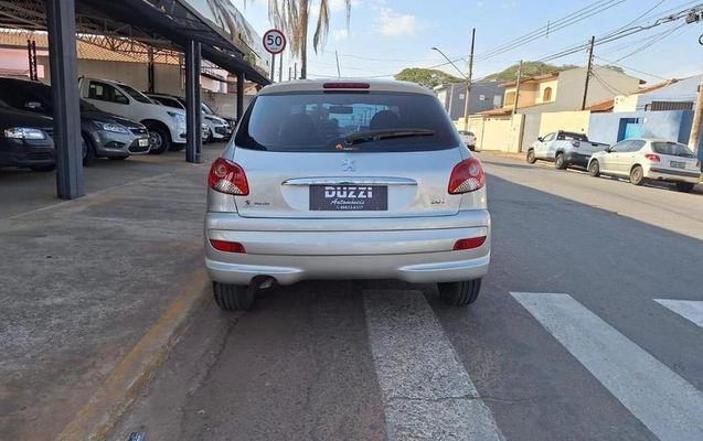 imagem-https://www.socarrao.com.br/sc-vehicle-images-prod/12593/1769987945595-6106912OR_1723813172_4_690.jpg