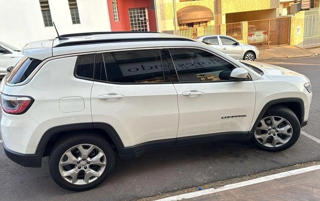 imagem-https://www.socarrao.com.br/sc-vehicle-images-prod/12594/1769987945785-6117060OR_1724160357_6_120.jpg