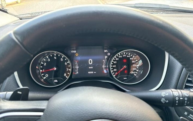 imagem-https://www.socarrao.com.br/sc-vehicle-images-prod/12594/1769987945786-6117060OR_1724160357_77_220.jpg