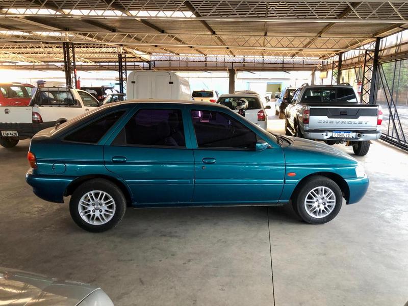 imagem-https://www.socarrao.com.br/sc-vehicle-images-prod/12598/1769987946516-6261519OR_1738781133_93_420.jpg