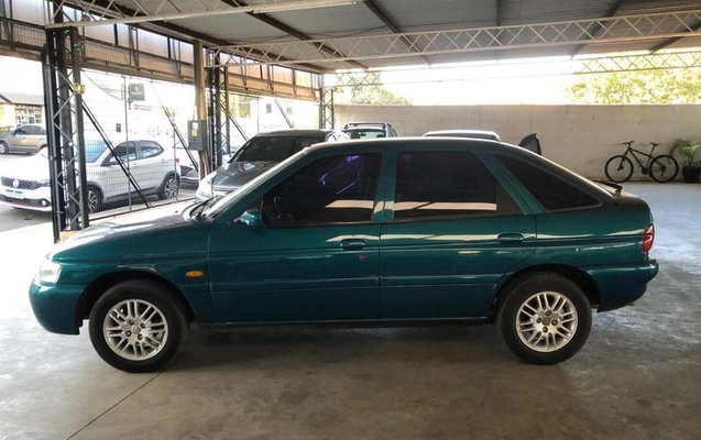 imagem-https://www.socarrao.com.br/sc-vehicle-images-prod/12598/1769987946516-6261519OR_1738781134_43_760.jpg