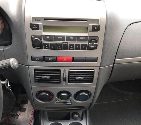 imagem-https://www.socarrao.com.br/sc-vehicle-images-prod/12601/1769987947113-6364890OR_1733831710_82_140.jpg