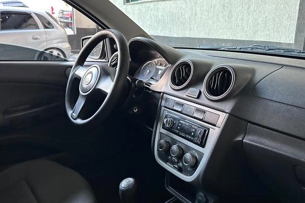 imagem-https://www.socarrao.com.br/sc-vehicle-images-prod/1260294/1788189960870-8067393_11_B_85e543b223.jpeg