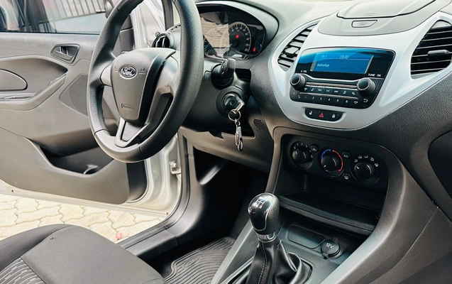 imagem-https://www.socarrao.com.br/sc-vehicle-images-prod/12687/1789507283051-003_620909cba0fddcbc114ed68ca3d848d7.jpeg