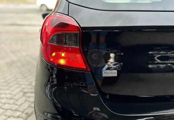 imagem-https://www.socarrao.com.br/sc-vehicle-images-prod/12688/1789507307746-003_b6f14ac78b0013f9f6f09e151cabf2f8.jpeg