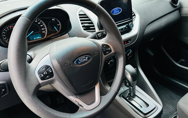imagem-https://www.socarrao.com.br/sc-vehicle-images-prod/12688/1789507307747-003_bbe74bbe8d044e26ca00e92c2edd661b.jpeg