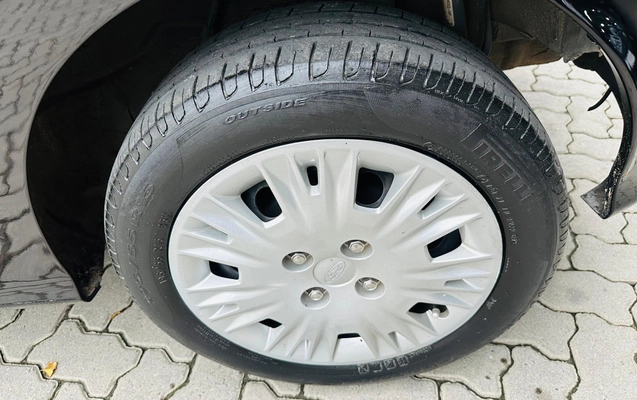 imagem-https://www.socarrao.com.br/sc-vehicle-images-prod/12688/1789507307757-003_395bebcf7cf2cbba59a7a0f972901a24.jpeg