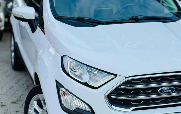 imagem-https://www.socarrao.com.br/sc-vehicle-images-prod/12690/1789073243291-003_b8b37d9c843560394c6282f17dc4c814.jpeg